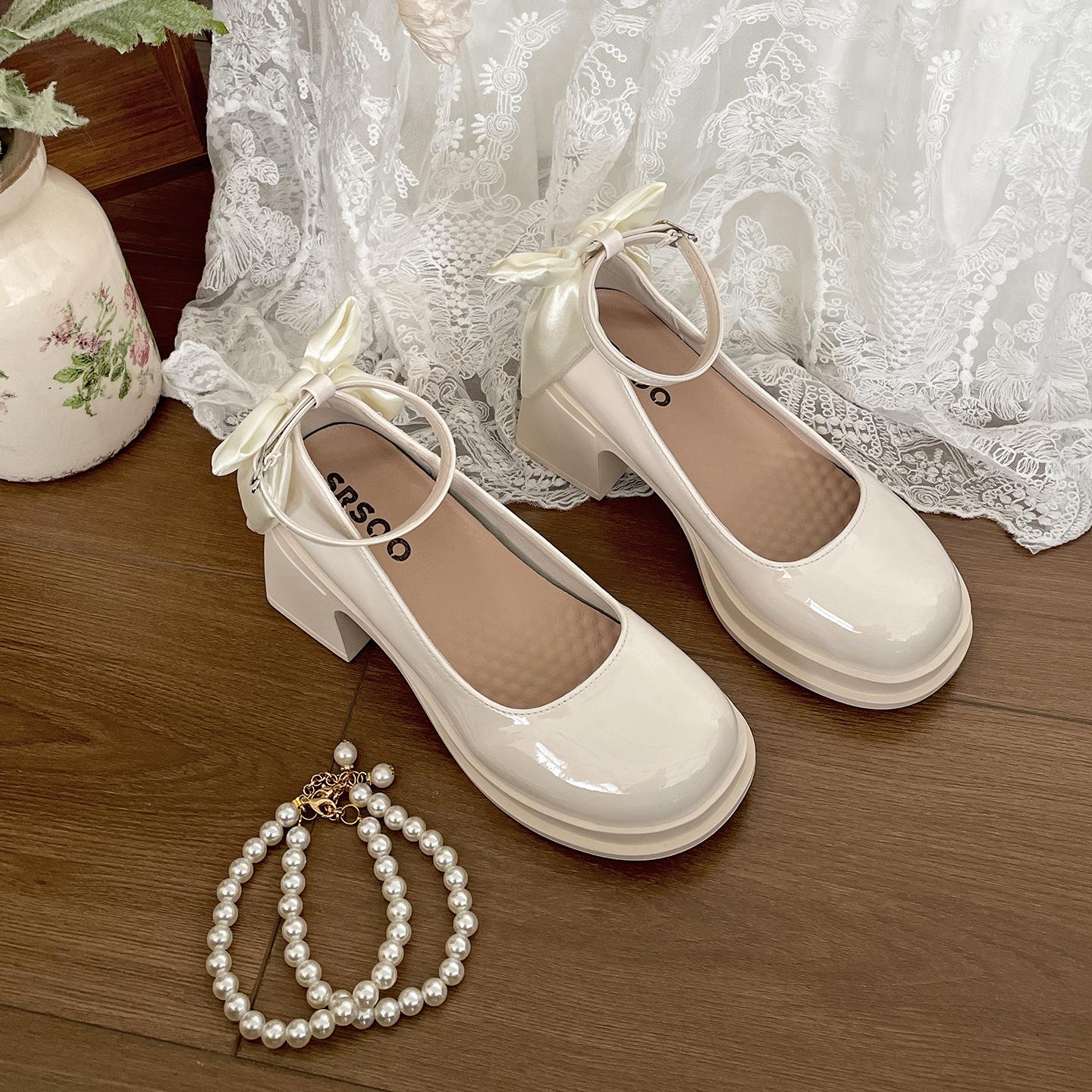 

Белые французские ретро толстые высокие каблуки женские 2025 новая летняя с юбкой бантом утолщающие Мэри Джейн туфли-лодочки 40 бежевый