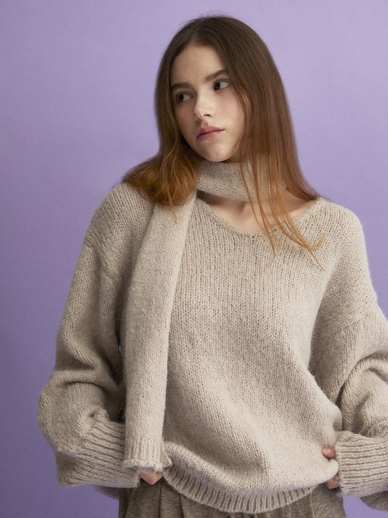 KOOLKITTEN V-Neck Pullover Oversized Knit Scarf Set (Beige)
