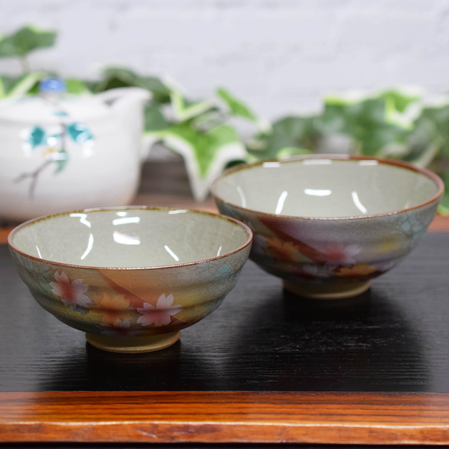 

Waza no Kura Pair Rice Bowls - Stylish Japanese Tableware - Kutani Ware Couple s Rice Bowls - Sunlight Flower Pattern - High-Quality Ceramic Tableware