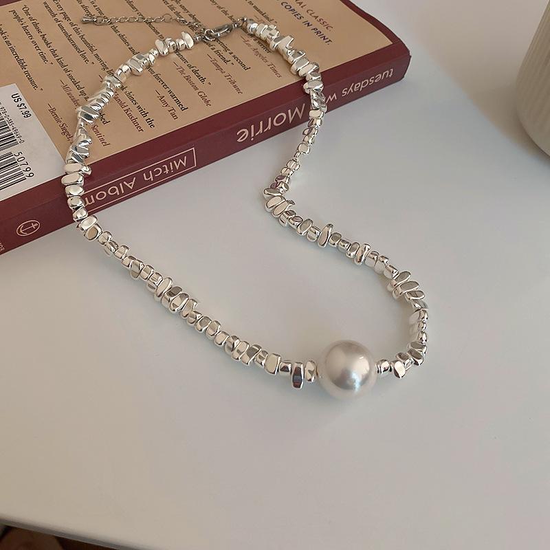 French Retro Temperament Baroque Pearl Necklace Women's Elegant Versatile Collarbone Chain Light Luxury Necklace