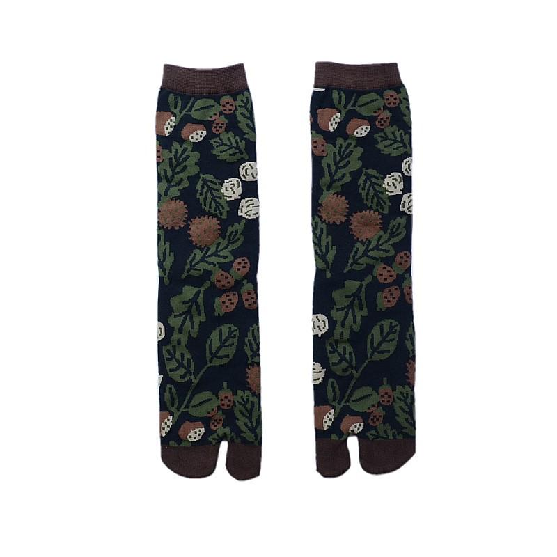 Trendy Japanese Multi-Color Jacquard Floral Tabi Socks - Cute Split-Toe Mid-Calf Design