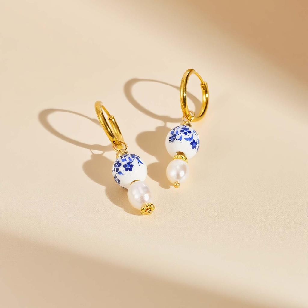 Retro Heart-shaped Porcelain Earrings for Women,Blue and White Imitation Pearl Chinese Cultural Earrings,Charm Jewelry Gifts