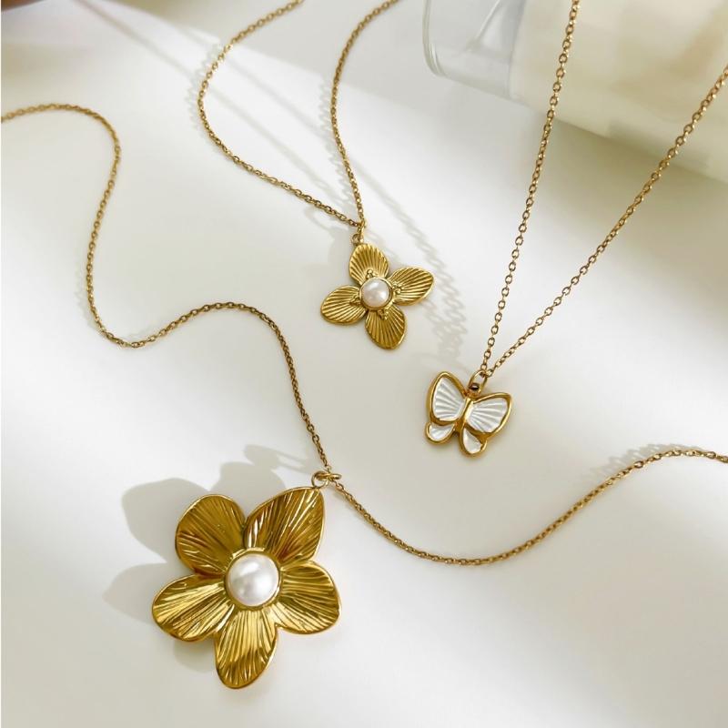 Chic Stackable Butterfly Floral Pendant Necklace Lightweight Stainless Steel Clavicle Chain Jewelry Gift For Her