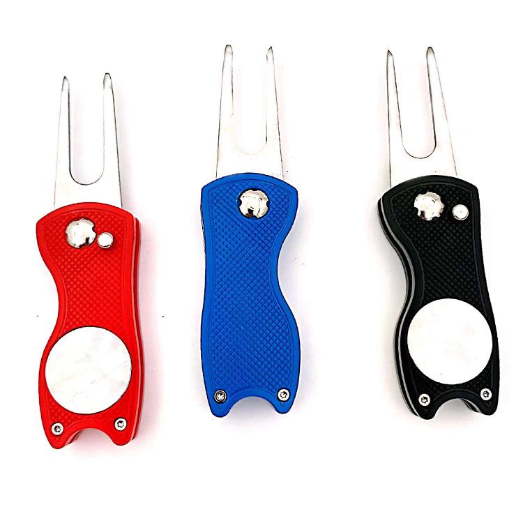 Customizable Magnetic Golf Divot Tool with Ball Marker & Hat Clip