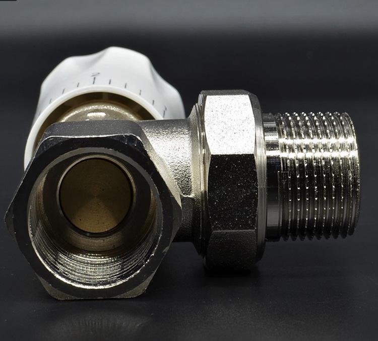All-Copper Right-Angle Thermostatic Valve for Household Radiators, with 4/6 Points, 1-Inch Threads, and Manual Temperature Control