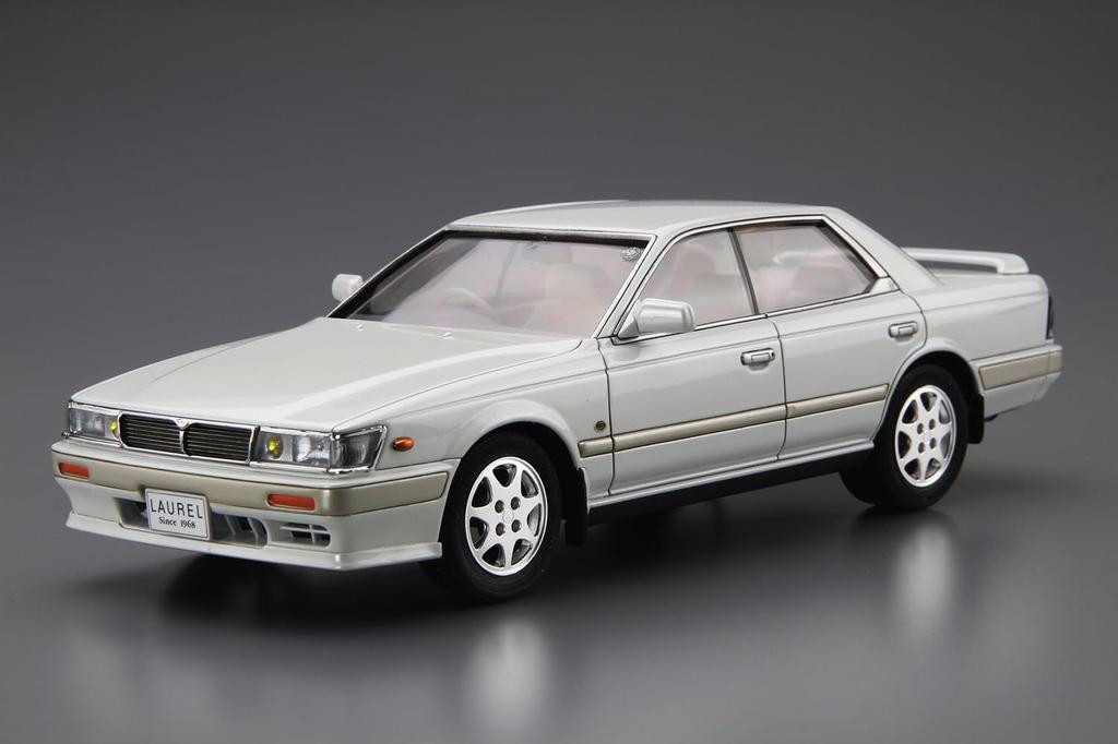 Aoshima Bunka Kyozai The Model Car Series Nissan HC33 Laurel Medalist Club L Plastic Model (AOSHIMA) 1/24 '91