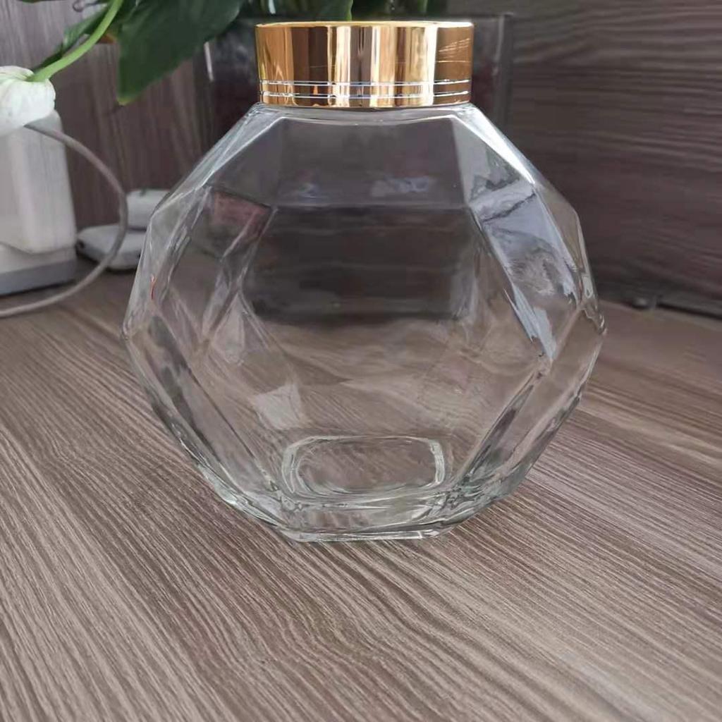 Vasetto Esagonale Premium per Miele in Vetro con Filettatura a Diamante e Coperchio in Legno, 500g