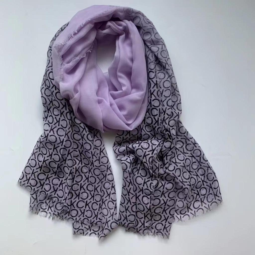 Elegant Floral Jacquard Woven Scarf Shawl for Europe and America