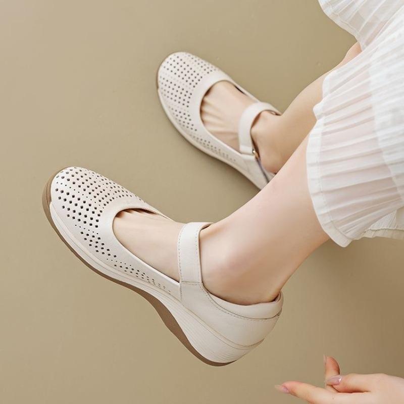 Retro wedge heel Velcro mother shoes women's autumn new hollow breathable women's shoes simple women's sandals