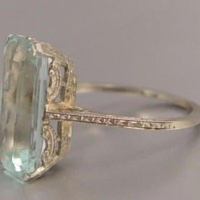 Attractive Silver Color Inlaid with White Zircon Square Rings Gorgeous Fashion Party Engagement Wedding Rings for Women