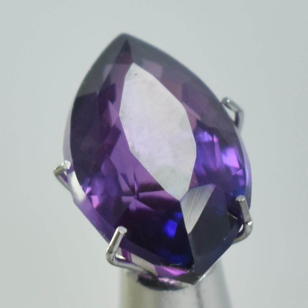 Natural Purple Tanzanite Loose Gemstone 8.54 Ct Marquise Cut for Jewelry Making and Gem Collections