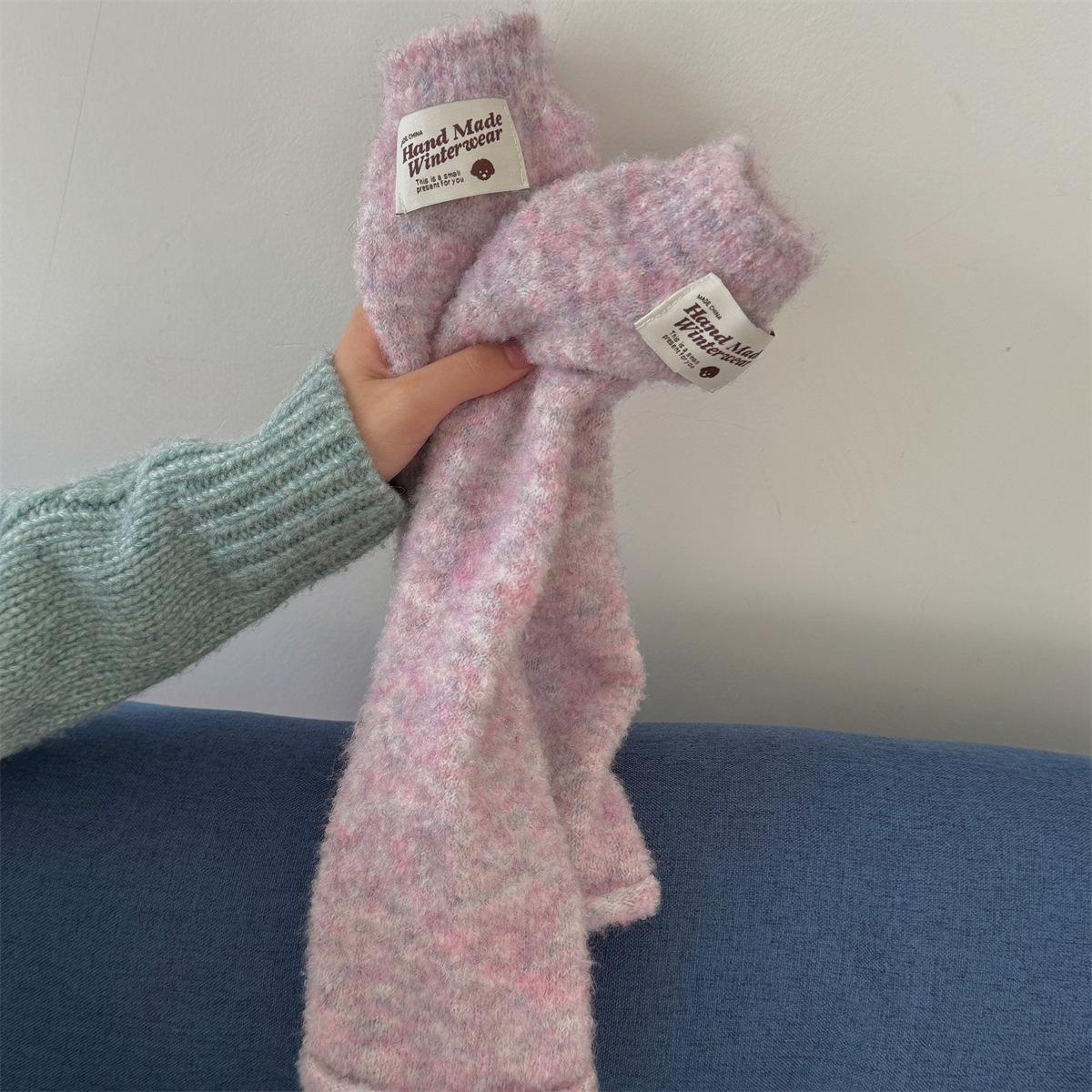 

Женские осенне-зимние утолщенные теплые хлопковые носки из сладкого зефирного полотна с биркой до икры 1 pair фиолетовый/розовый