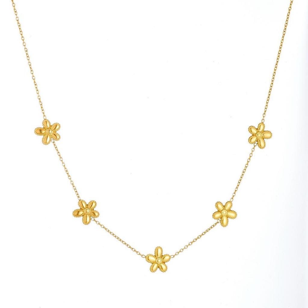 Elegant Korean-Style Gold-Plated Flower Pendant Necklace Set in Stainless Steel