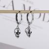 Silver-Plated Skull Earrings Gothic Ghost Head Hypoallergenic Earrings for Men and Women Punk Rock Trendy Halloween Jewelry