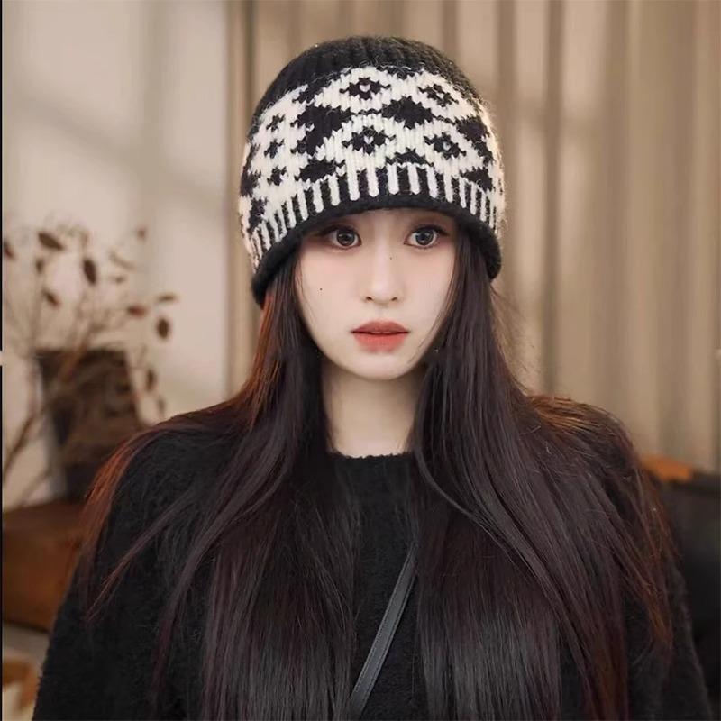 Retro rhombus plaid wool hat women's autumn and winter niche design sense knitted hat warm and cold-proof bag head cold hat