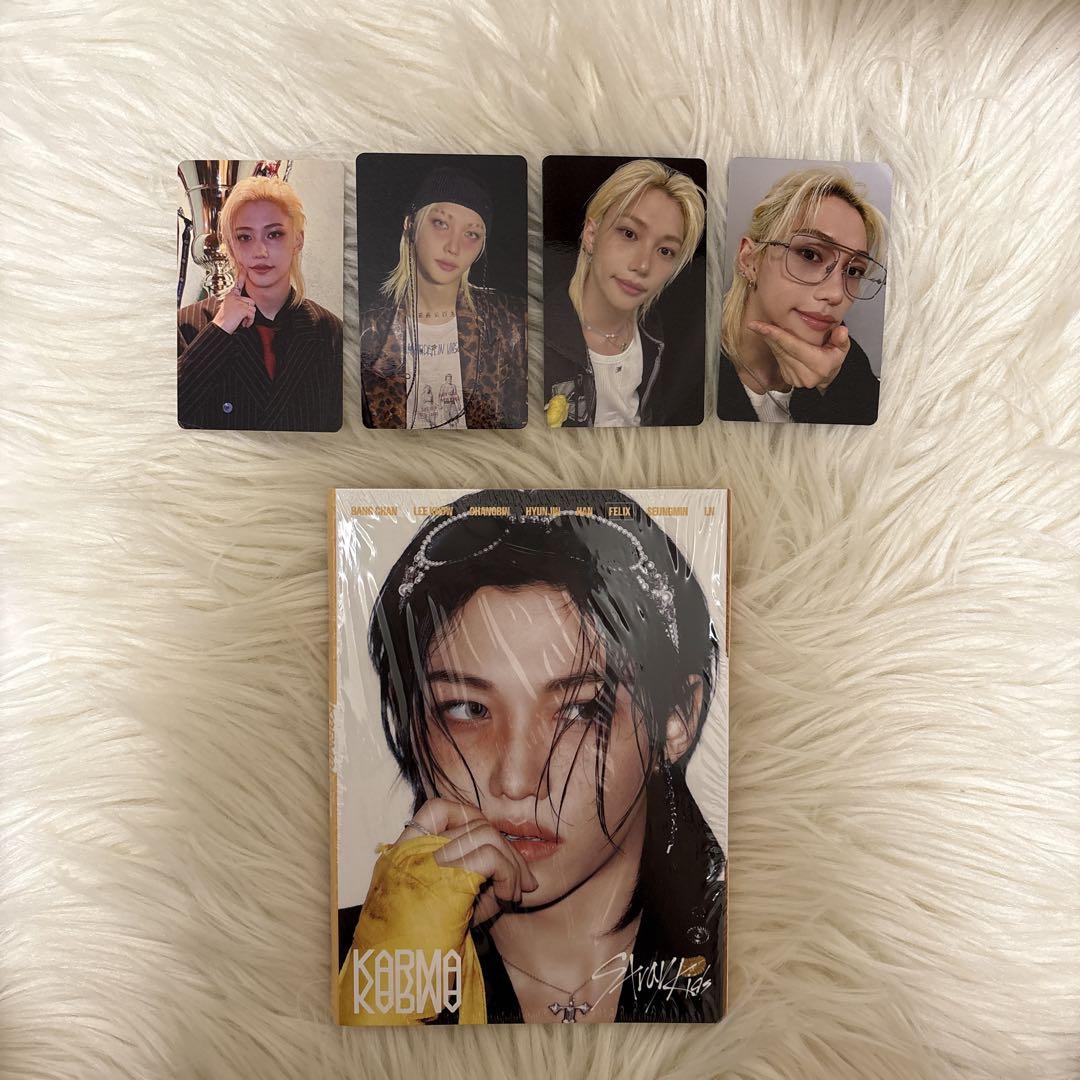 

[Б/У] straykids KARMA Феликс аккордеон бонусный набор торговых карт