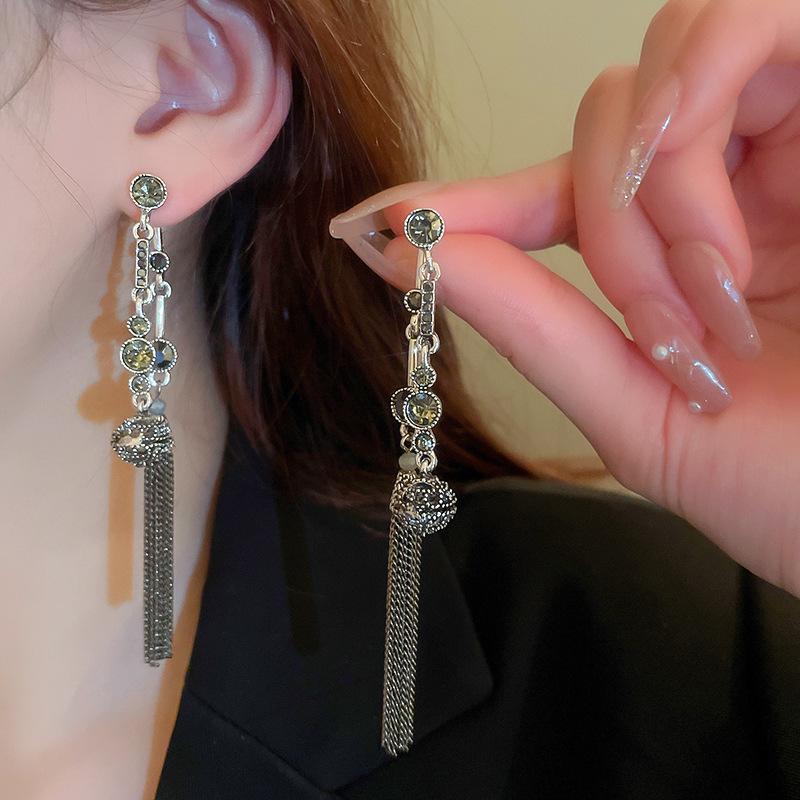 Retro Earrings Design Sense Personality Versatile Earrings Earrings Ethnic Style High-end Temperament Earrings