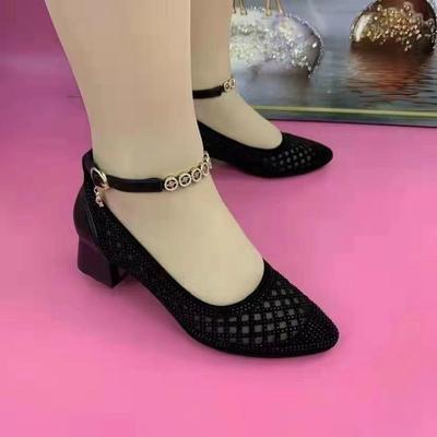 Scarpe décolleté singole con strass da donna Scarpe da donna eleganti in rete cava traspirante suola morbida sandali con tacco medio spesso mocassini