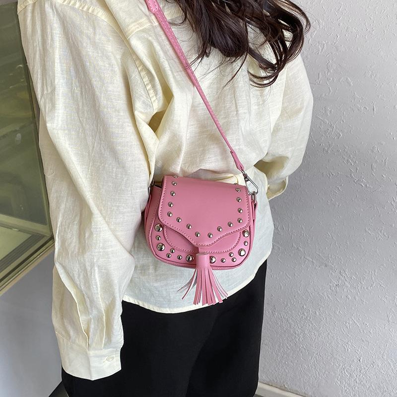Korean Style Crossbody Bag for Women 2026 New Sweet Girls Buckle Single Shoulder Bags Fashion Rivet Decorated Mini Coin Pouch