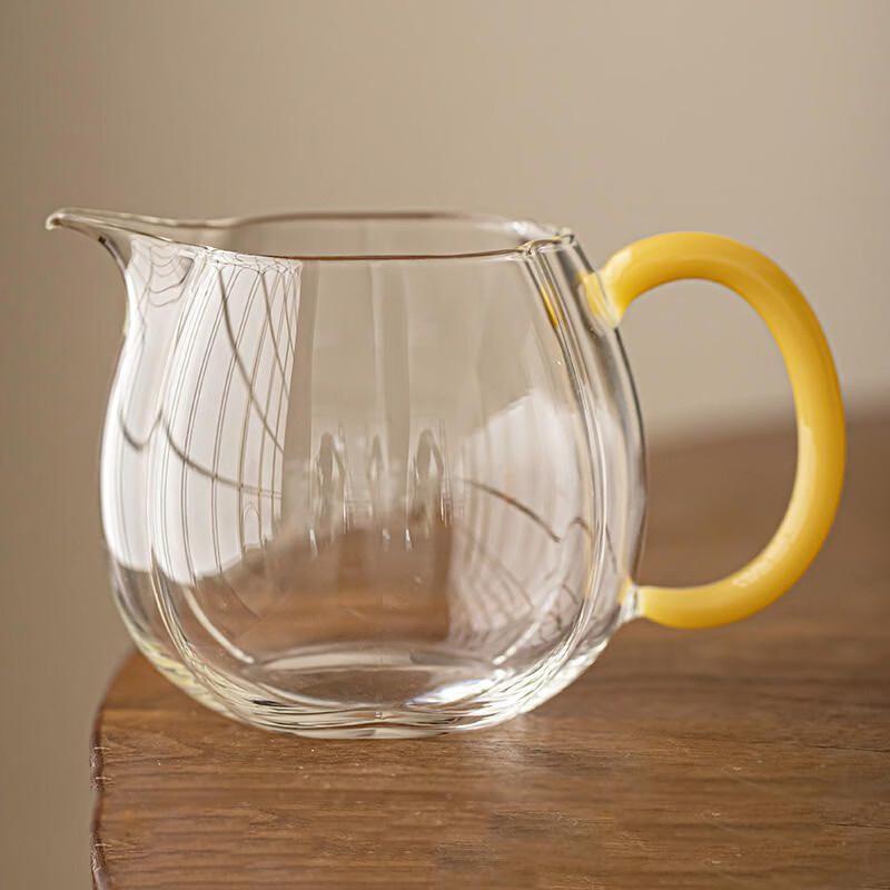 

Shangqi Glass Gongdao Tea Pitcher
