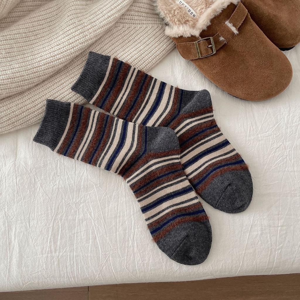 Thick Line Striped Color Blocking Contrast Imitation Mink Furry Socks Sweet Season Warm Socks