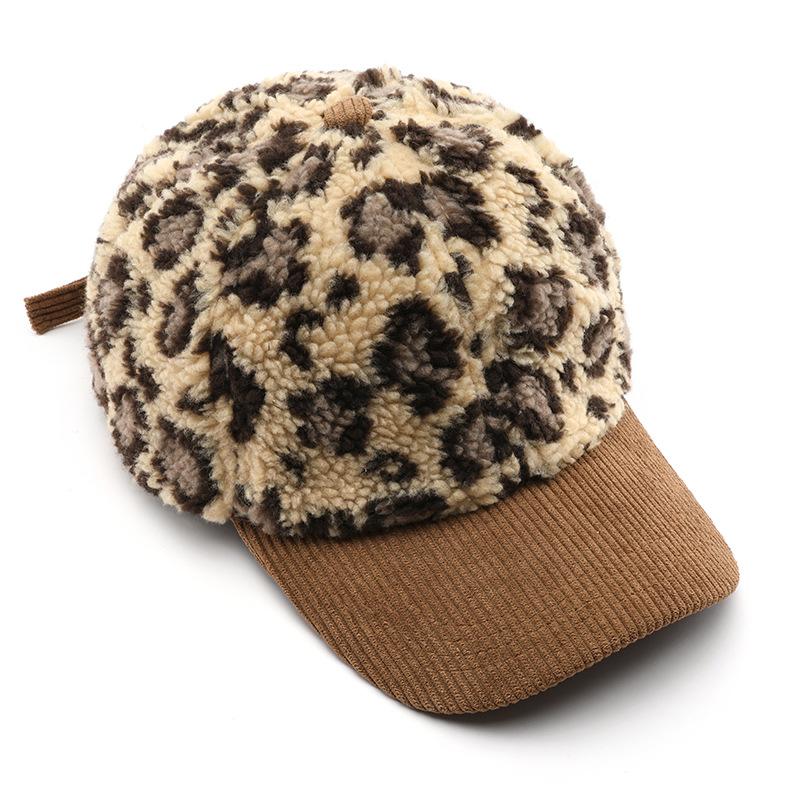 New Autumn Winter Retro Leopard Print Baseball Cap Lining Windproof Adjustable Head Hat Cold-Resistant Men Women Baseball Caps