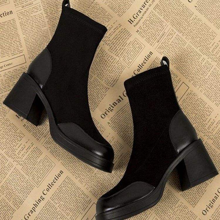Autumn and Winter Boots 2025 Boots Women's New Korean Small Ankles Are Popular This Year, Thick-soled Foreign-style Short Boots Soft Leather Mart