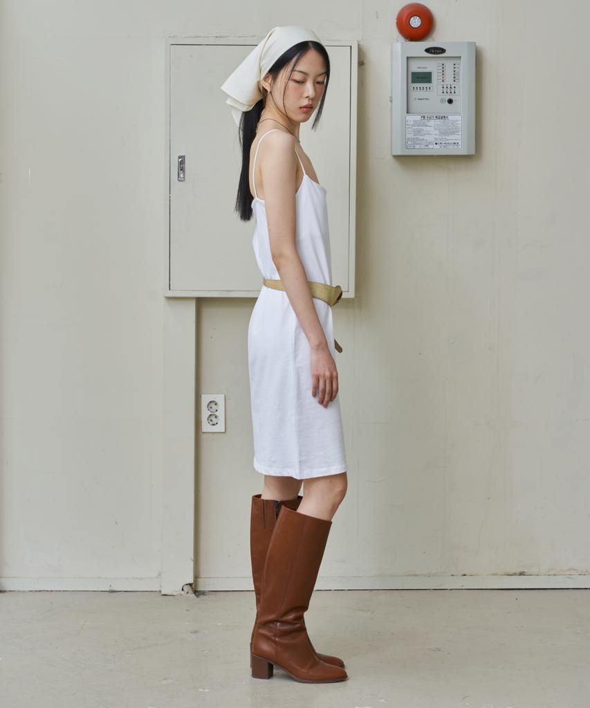 Wearies Square Neck Sleeveless Dress_White