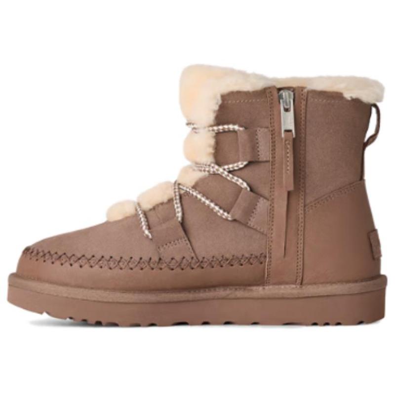 UGG Klassische Neuheit Kurze Schneestiefel Damen Rentier Braun Sneakers 1174574-CRBO