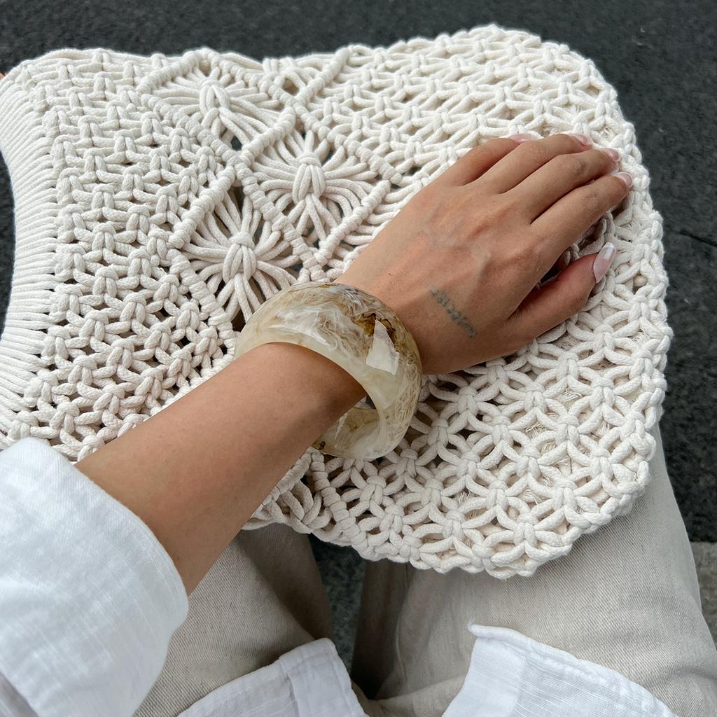 Mote Vintage Gjennomsiktig Resin Chunky Armbånd Geometrisk Uregelmessig Elastisk Bredt Armbånd Armbånd for Kvinner Menn Luksuriøse Estetiske Smykketilbehør