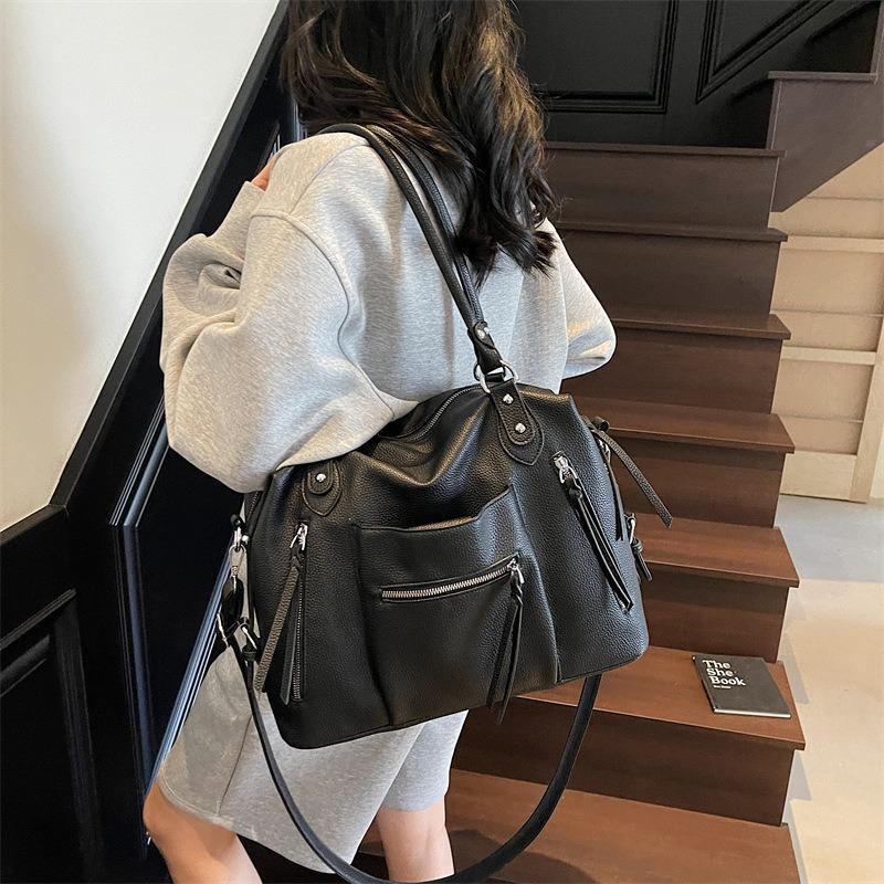 Large Capacity Trendy Retro Shoulder Tote Bag, New Commuter Oblique Span Bag, Portable Underarm Bag.