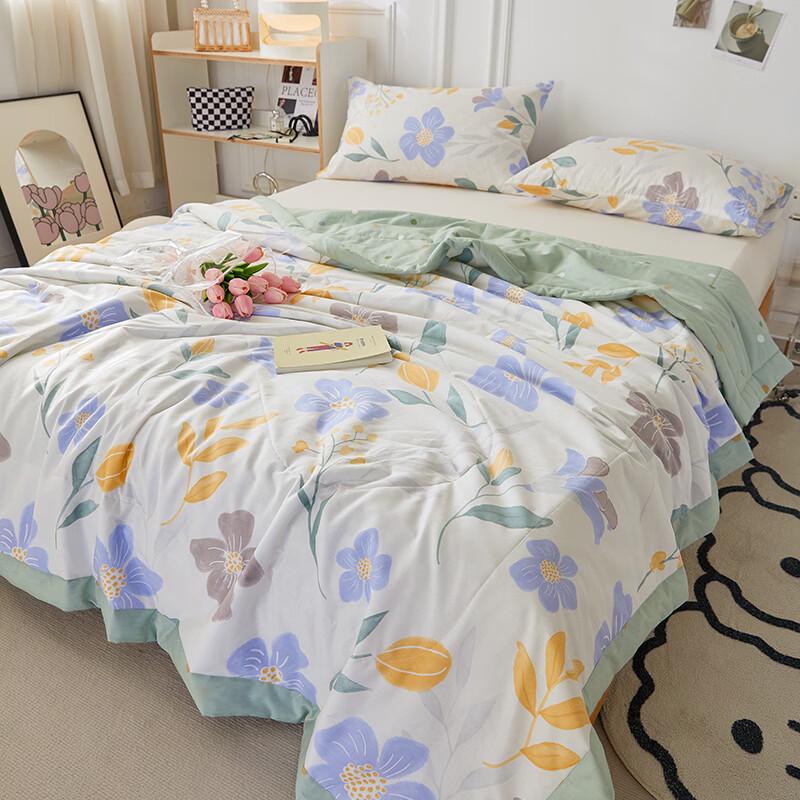 Yalu Summer Floral Lightweight Quilt