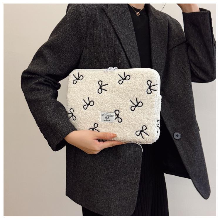Korean Bow Girl 11-Inch iPad and 13/14-Inch Notebook Plush Liner Bag