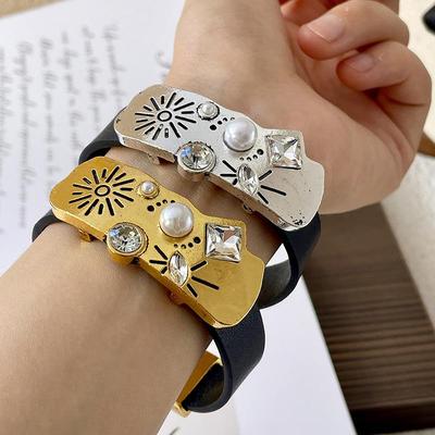 Vintage Distressed Pearl Rhinestone Leather Bangle: High-End Old Money Style Women's Bracelet
