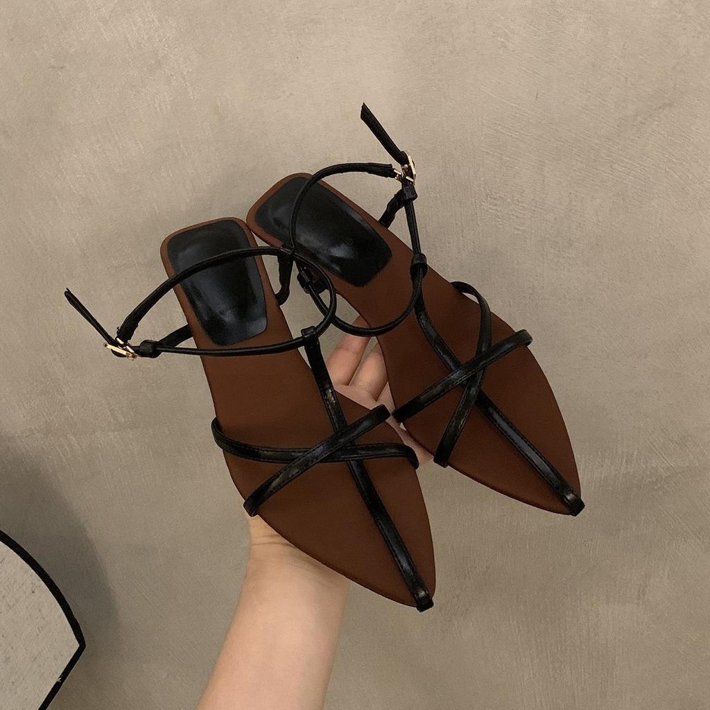 Niche high-end slope heel pointed sandals fairy shoes 2025 summer temperament with skirt thin strap Roman shoes