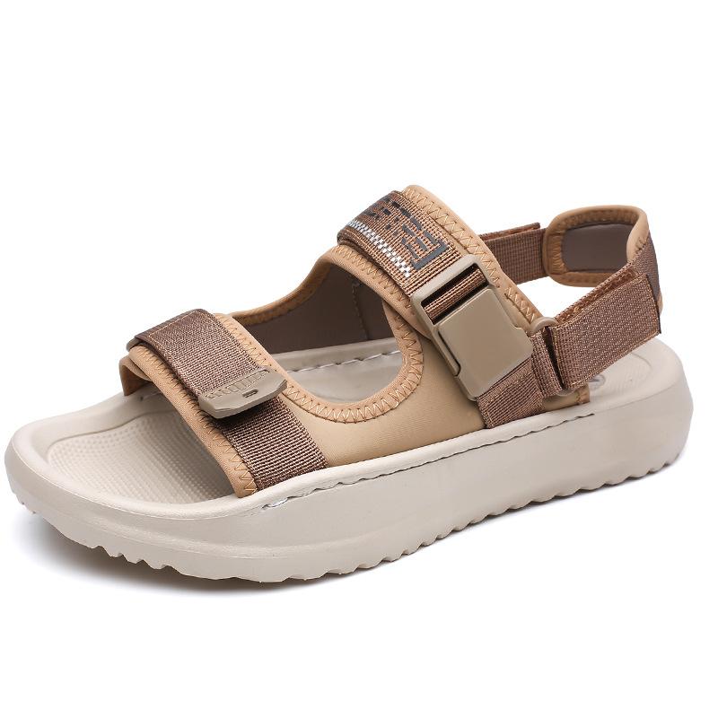 Men's Slippers Are Fashionable and Casual In Summer, Comfortable and Soft-soled To Wear Outside, and Dual-purpose Beach Shoes Are Cool and Versatile.