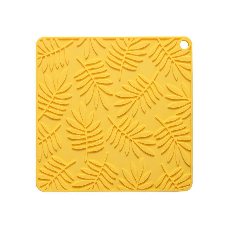Nordic Leaves Coasters Silicone Insulation Coasters Pot Mats Thick New Dining Table Heat-proof Bowl Mats Plate Mats
