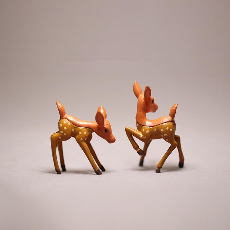 2pcs/Set Artificial Mini Sika Deer Fairy Garden Miniatures Gnomes Moss Terrariums Resin Crafts Figurines For Home Decoration