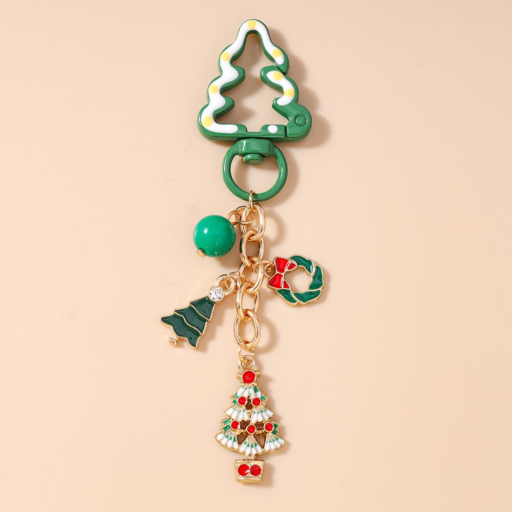 Fashion Christmas Keychain Women Girls Snowman Elk Key Ring Pendants for Handbag Decor DIY Key Chain New Year Gifts