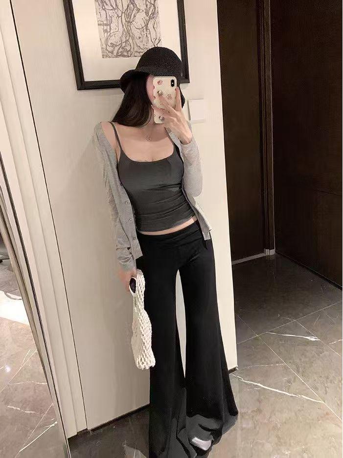 Chic U-Neck Padded Spaghetti Strap Velvet Winter Tank Top