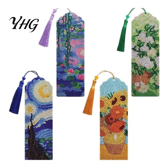 Stationery for Students 4PCS Christmas Theme Diamond Painting Bookmarks, Creative DIY Art Kits, Decorative Reading Supplies Stress Relief Portable