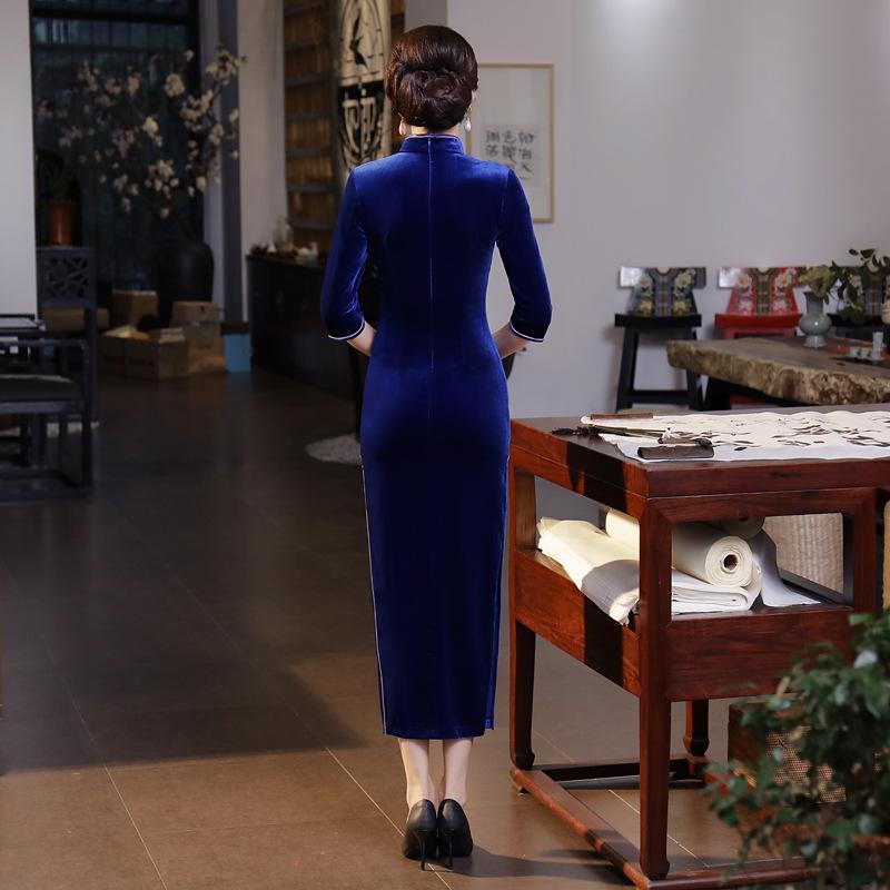 Autumn and winter new velvet long cheongsam improved daily banquet large size performance clothes women's clothing