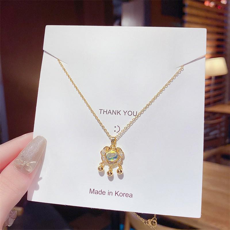 Elegant Zircon Titanium Steel Necklace: Women's Luxury Clavicle Chain with Fashion Pendant