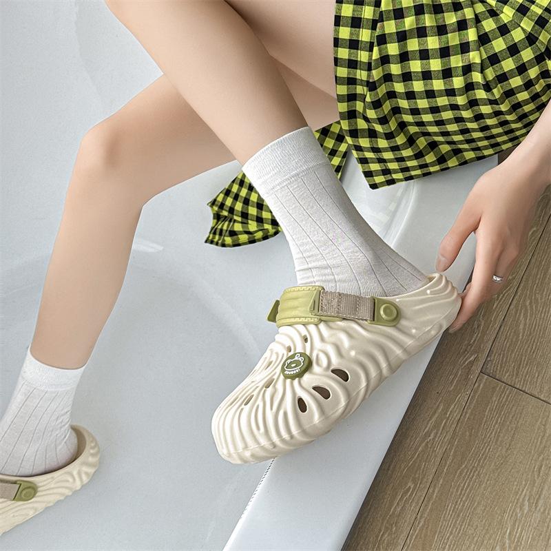 3827 Fingerprint Hole Shoes Women's Summer Versatile Outer Wear Non-slip Thick-soled Sandals Couple Personality Beach Bag Head Slippers