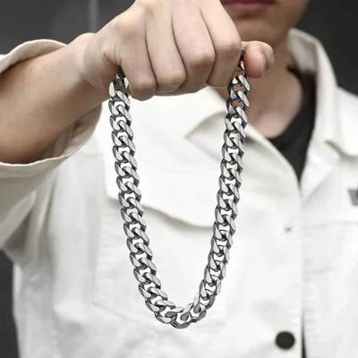 1 Stück Zarte Edelstahl-Kettenhalskette Unisex Hip-Hop Halskette Halsketten Stark Stark Stark Stark Stark