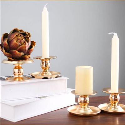 פמוט חג המולד מברזל יצוק זהב פמוט רומנטי אירופאי מגש כוס נר קישוט למשפחה חתונה מסיבה