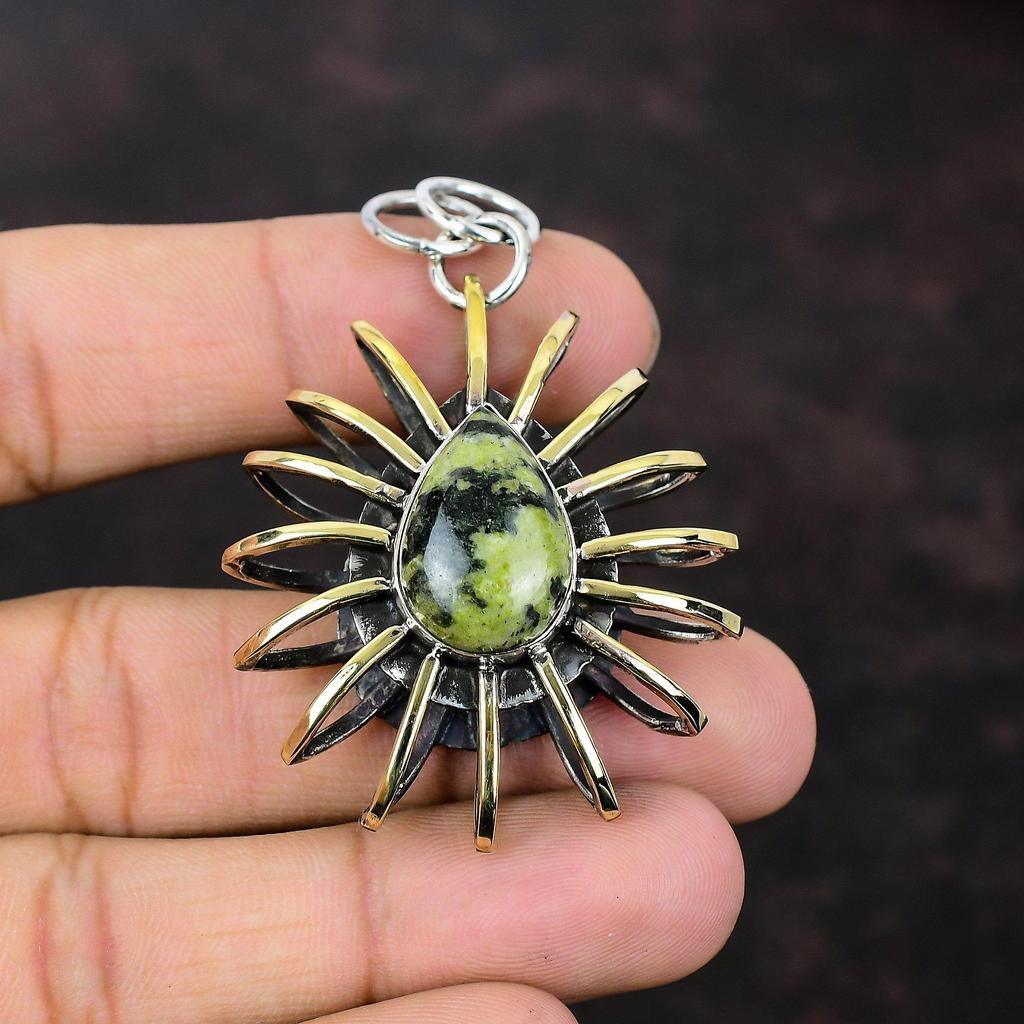 Gogunjula Pendant Elegante gioiello con pietre preziose Ciondolo in argento sterling 925 Gioielli fatti a mano Ciondolo placcato in oro 18K Ciondolo a gabbia Regalo per la mamma