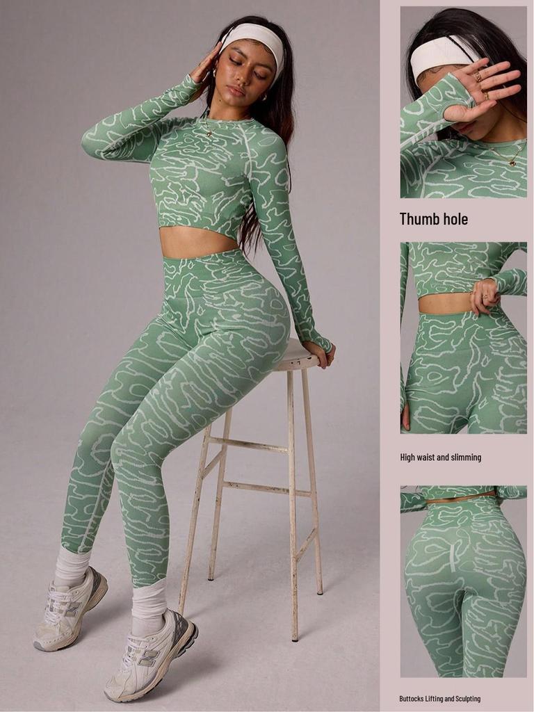 Nahtloses Yoga-Sportbekleidungsset: Langarmtop mit Daumenlöchern & Schlanke High-Waist-Hose mit Po-Lifting für Outdoor-Sport