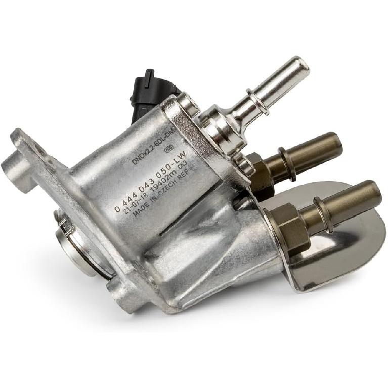 2888173 DEF Doser Diesel Exhaust Fluid Injector for Cummins ISX Engines 2888173NX 0444043034 A030P707