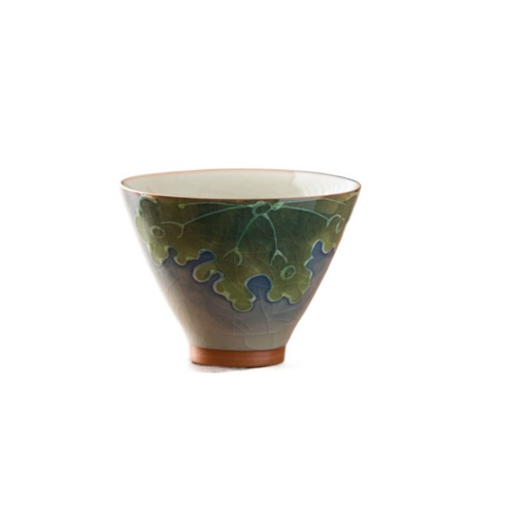 Lotus Graphic Ge Kiln Ceramic Tea Cup Hand-painted Tea Tasting Cups Kung Fu Tea Cup  Tea Making